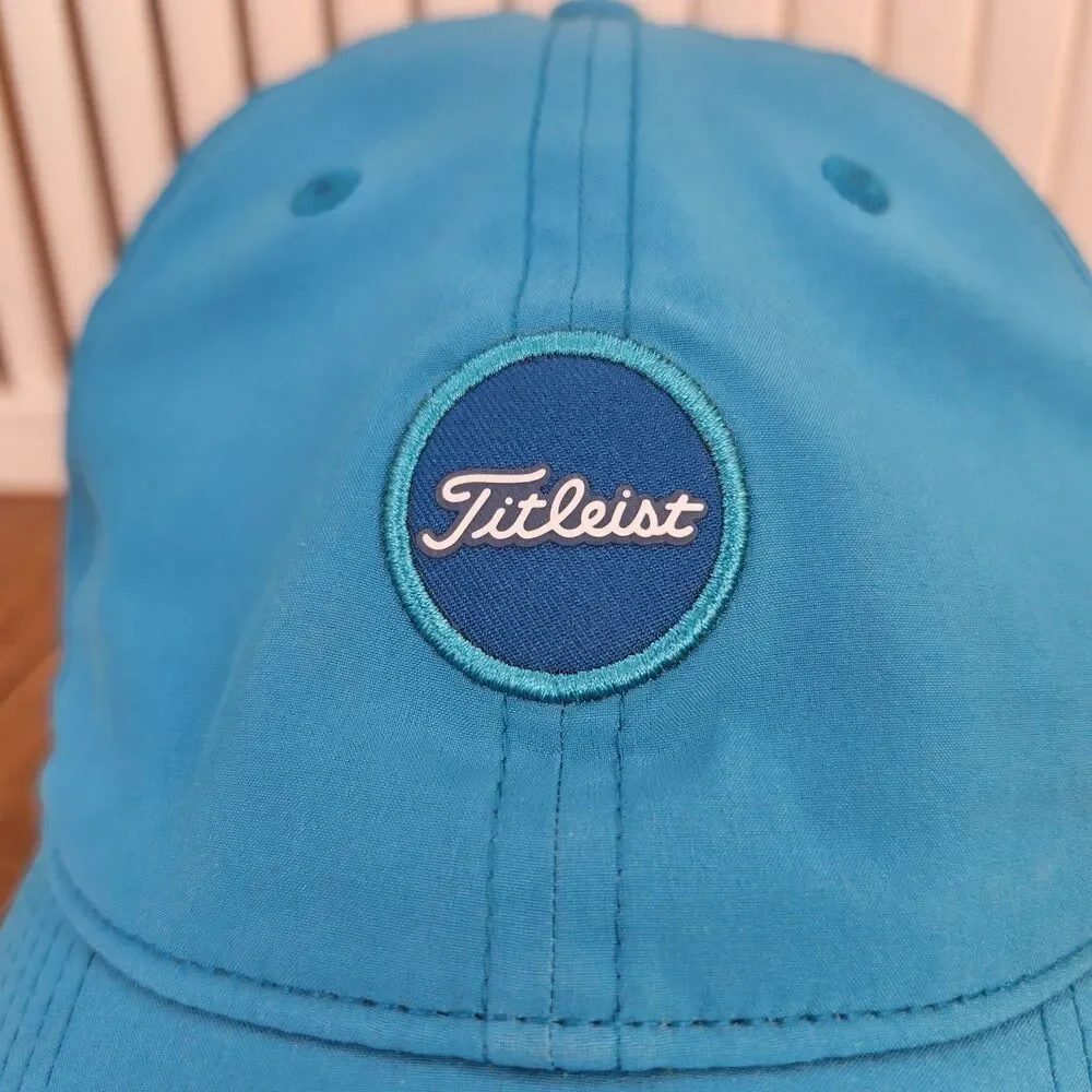 Titleist Performance Knit Golf Strapback Hat Cap Blue Sport Athletic Stretch Fit